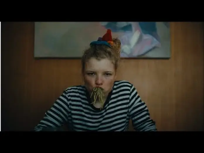 Видео к фильму How to Be Normal and the Oddness of the Other World | Official Trailer