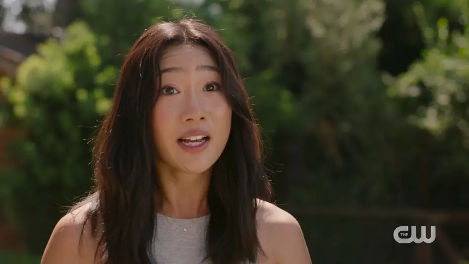 Видео к фильму Scooby-Doo, Where Are You Now! | Olivia Liang Teaches Shaggy Martial Arts