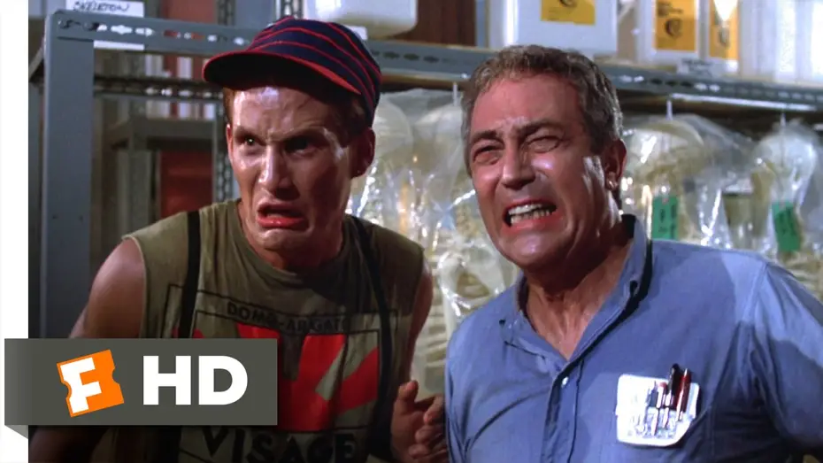 Видео к фильму Возвращение живых мертвецов | The Return of the Living Dead (4/10) Movie CLIP - We Have a Little Problem (1985) HD