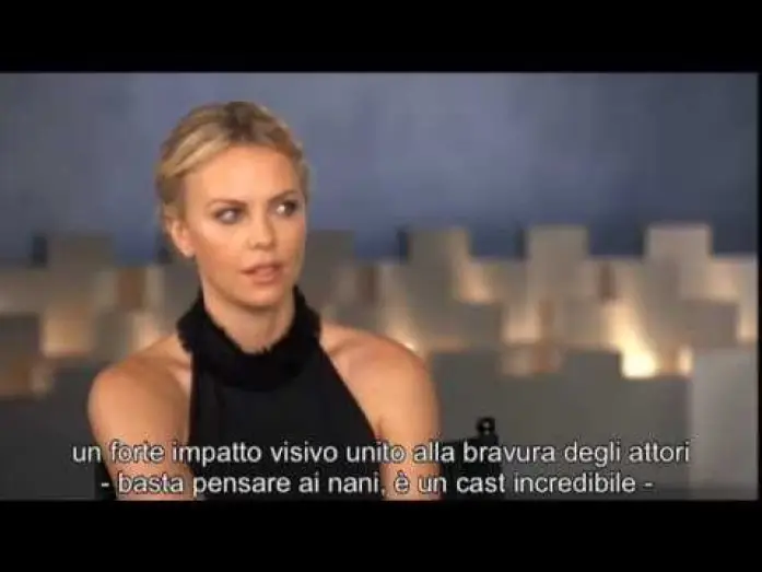 Видео к фильму Белоснежка и охотник | Biancaneve e il Cacciatore - Intervista a Charlize Theron (sottotitoli in italiano)