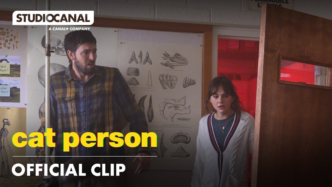 Видео к фильму Кошки-мышки | Storage Room