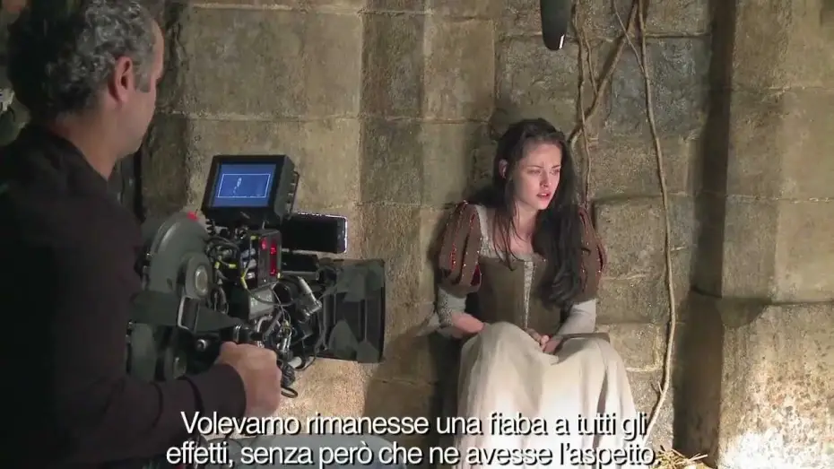 Видео к фильму Белоснежка и охотник | Colleen Atwood presenta i costumi di Biancaneve e il Cacciatore (sottotitoli in italiano)