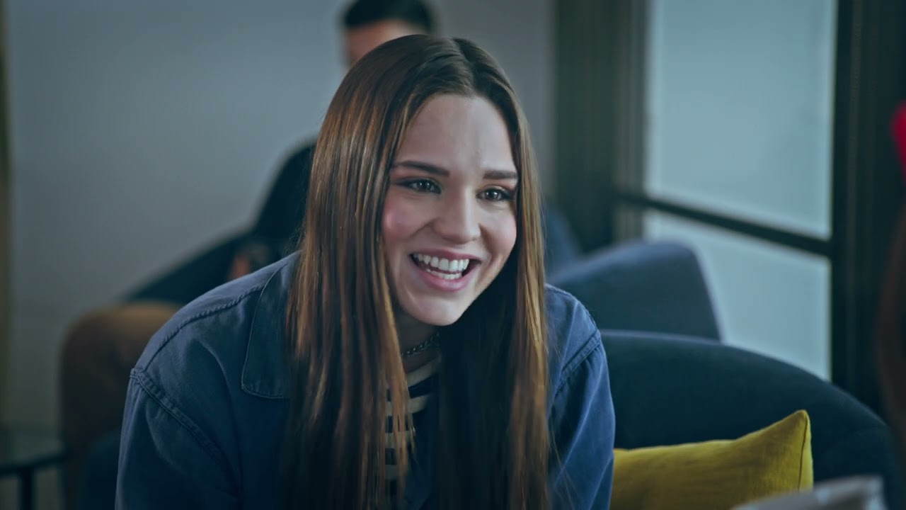 Видео к фильму Living Next to Danger | Living Next to Danger Trailer