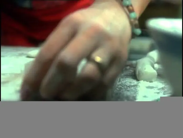 Видео к фильму Пельмени | Dumplings (2004) English subtitled trailer.