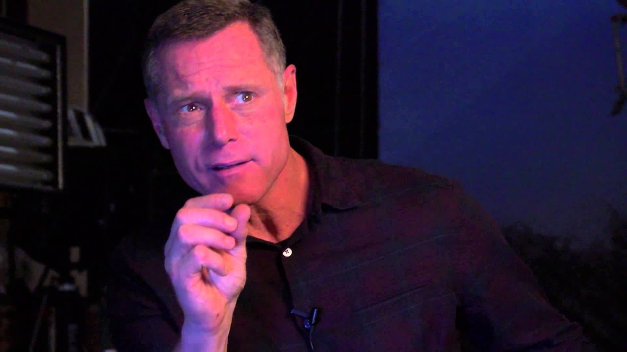 Видео к фильму Обезьяна-убийца | Cast and Crew Talk About the Monkey's Antics On Set (1988) Monkey Shines