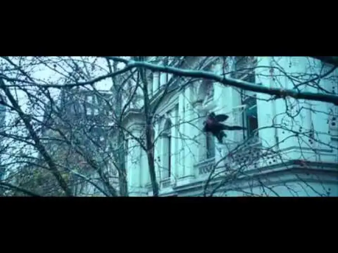 Видео к фильму Профессионал | Asesinos de &eacute;lite - Trailer en espa&ntilde;ol