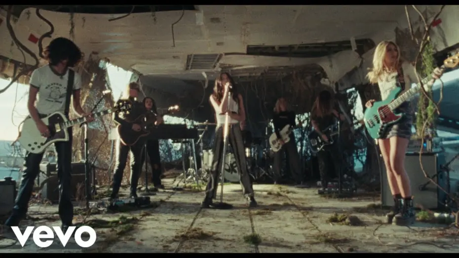 Видео к фильму OLIVIA RODRIGO: driving home 2 u (a SOUR film) | Olivia Rodrigo - brutal (from "driving home 2 u")