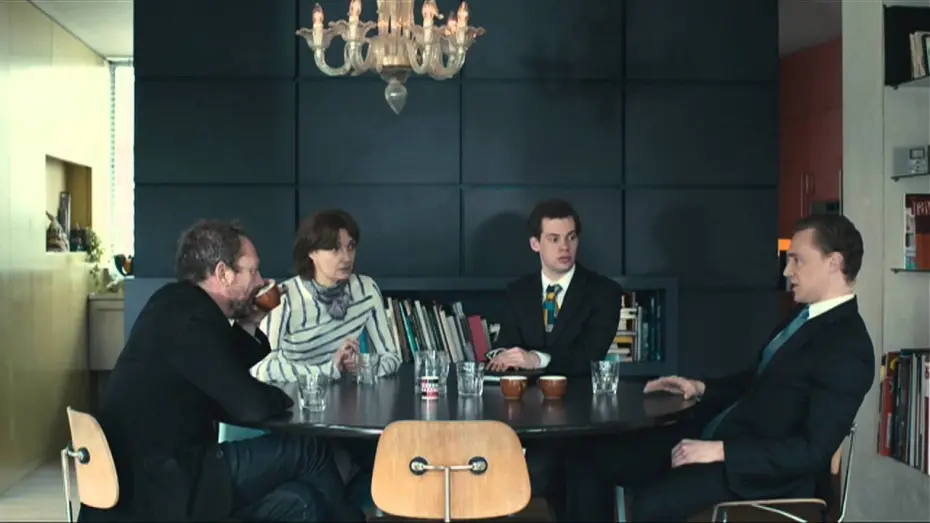 Видео к фильму Exhibition | Watch a clip from Joanna Hogg's Exhibition