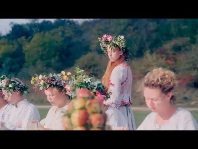 Видео к фильму Солнцестояние | Midsommar - Trailer final español (HD)