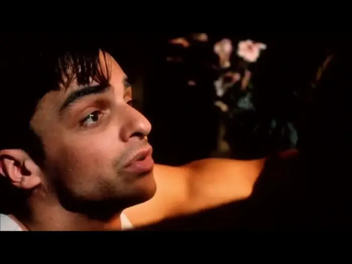 Видео к фильму Не такой как все | Twisted