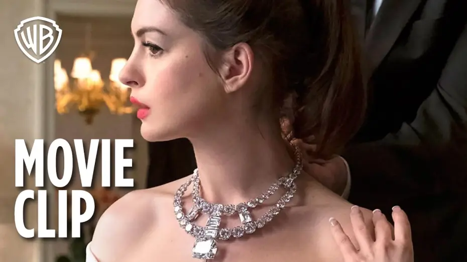 Видео к фильму Восемь подруг Оушена | Anne Hathaway & The Met Gala Heist - Movie Clip