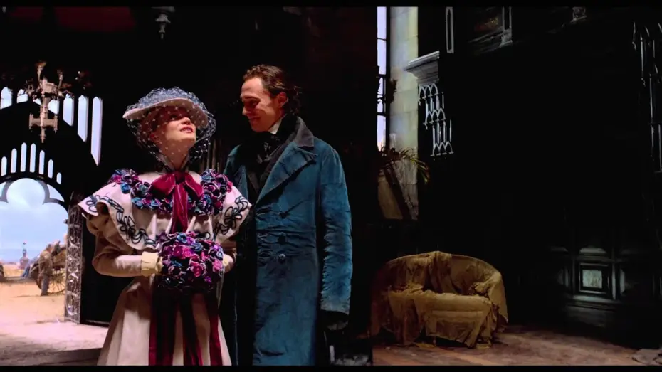 Видео к фильму Багровый пик | Crimson Peak / Extrait "Thomas porte Edith" VF [Au cin&eacute;ma le 14 octobre]