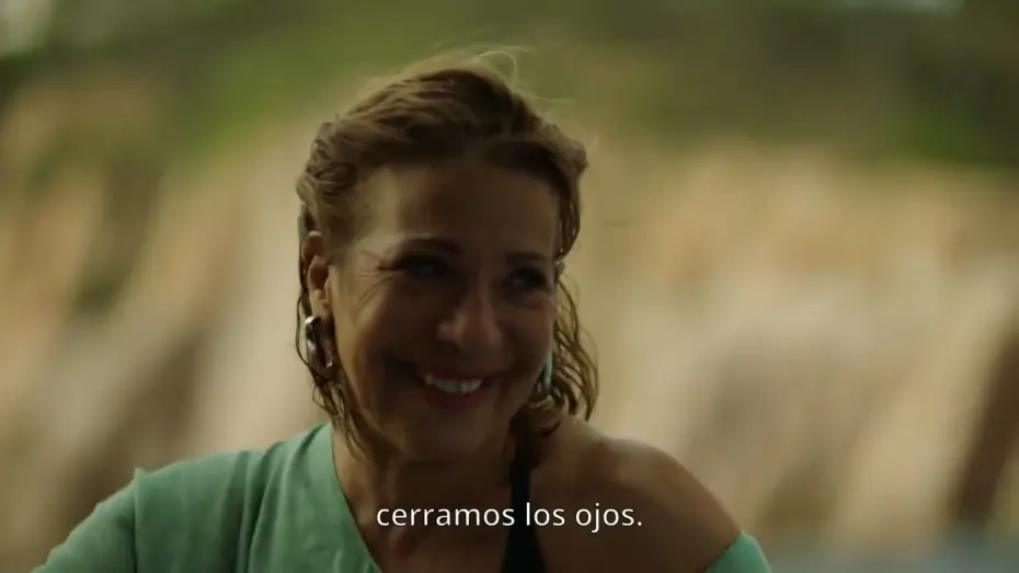 Видео к фильму Casa en llamas | Teaser Oficial "Casa en Flames"