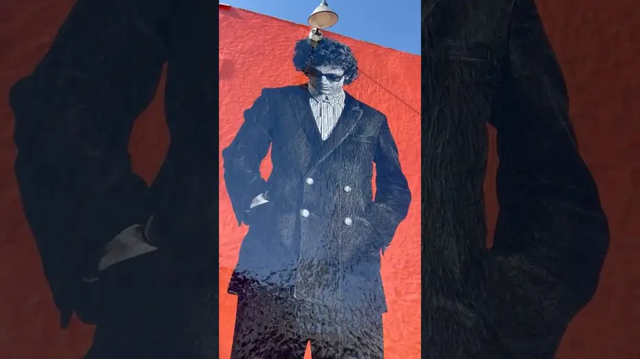 Видео к фильму Боб Дилан: Никому не известный | Mural