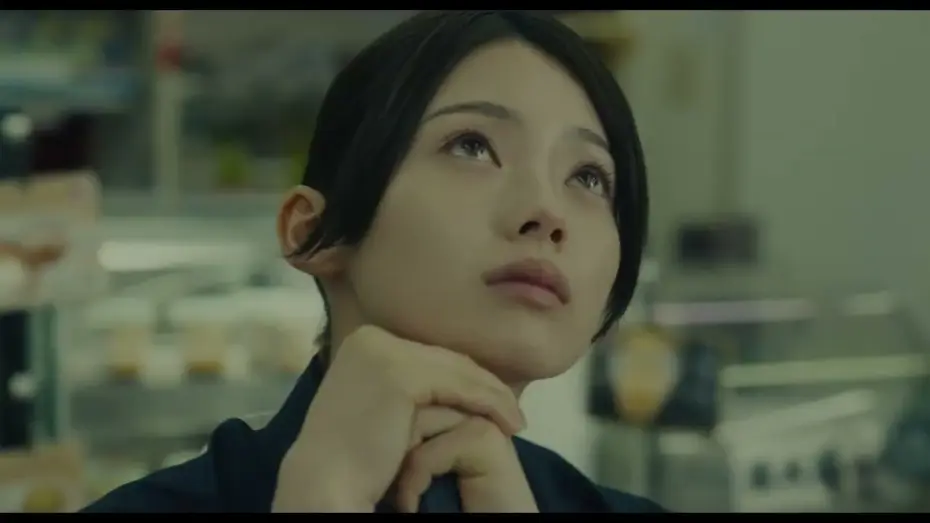 Видео к фильму 夜勤事件 | The Convenience Store | 夜勤事件 | In Theaters Feb 20th
