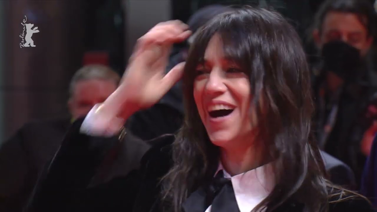 Видео к фильму Пассажиры ночи | Berlinale Red Carpet Highlights