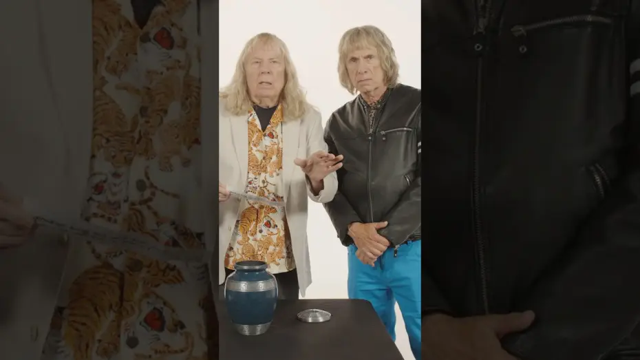 Видео к фильму Это &ndash; Spinal Tap 2: Конец продолжается | What&rsquo;s at the bottom of that urn?