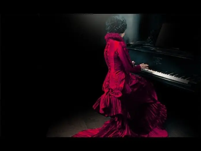 Видео к фильму Багровый пик | Unveiling the Crimson Peak Windows at Bergdorf Goodman