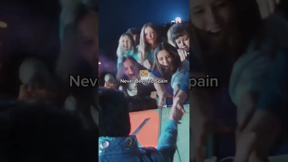 Видео к фильму EPiC: Elvis Presley in Concert | Baz Luhrmann blind ranks Elvis songs in EPiC