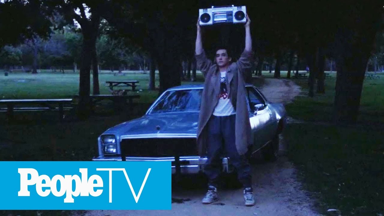 Видео к фильму Скажи что-нибудь | 'Say Anything&hellip;': The Story Behind The Iconic Boombox Scene | PeopleTV | Entertainment Weekly