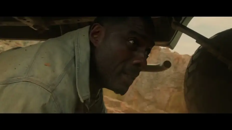 Видео к фильму Зверь | Beast | Clip "Nate intrappolato sotto la Jeep mentre il leone attacca"