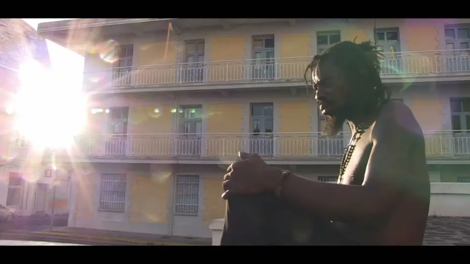 Видео к фильму L&rsquo;homme-vertige : Tales of a city | L'HOMME VERTIGE: TALES OF A CITY | Trailer | TTFF/25