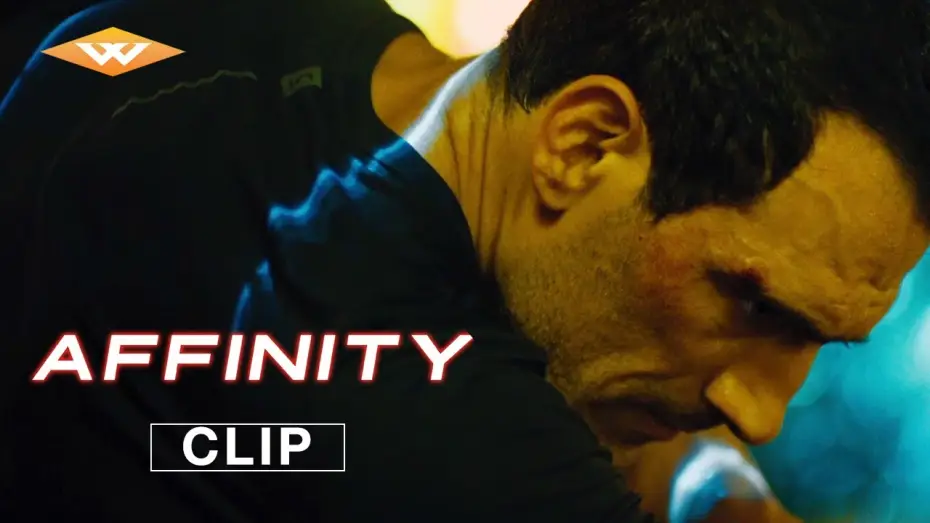 Видео к фильму Близость | "The Compound"