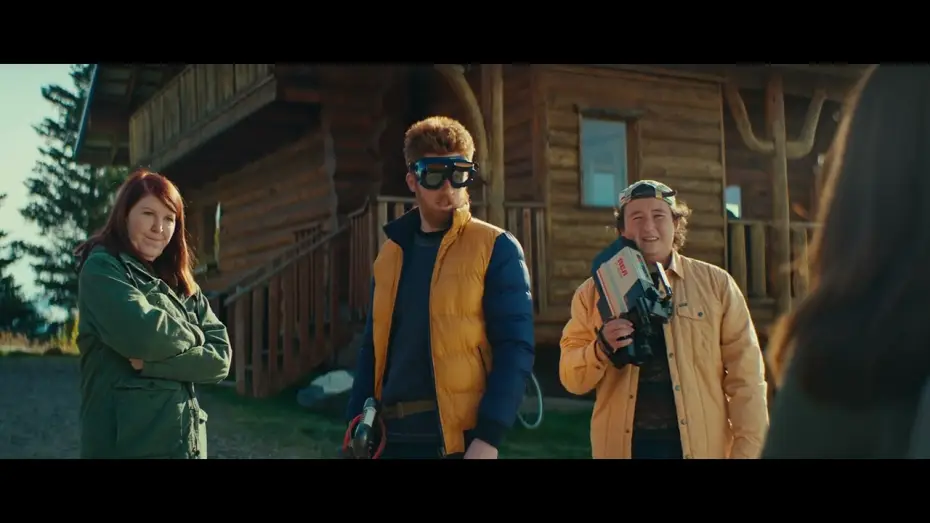 Видео к фильму Охотники за молниями | Exclusive Clip from Bolt From The Blue (2023)