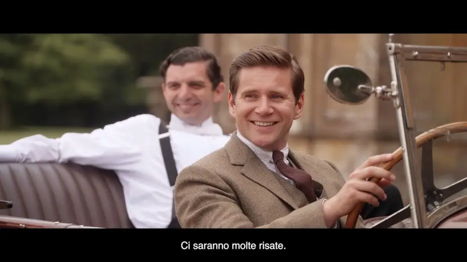 Видео к фильму Аббатство Даунтон 2 | Downton Abbey II: Una Nuova Era - Dietro l'obiettivo | Episodio 1 "La storia fino ad oggi"