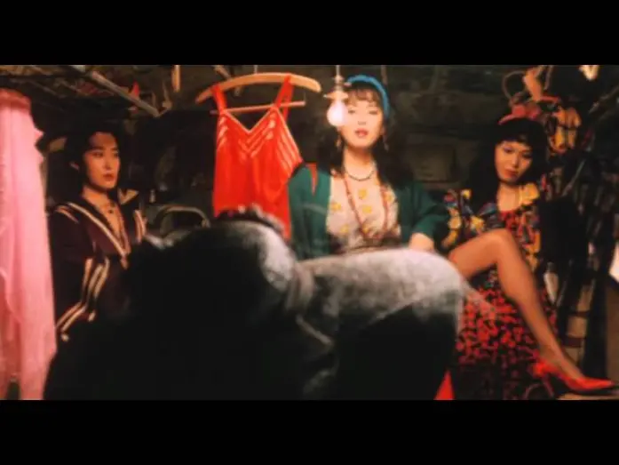 Видео к фильму Carmen 1945 | 肉体の門（予告編)