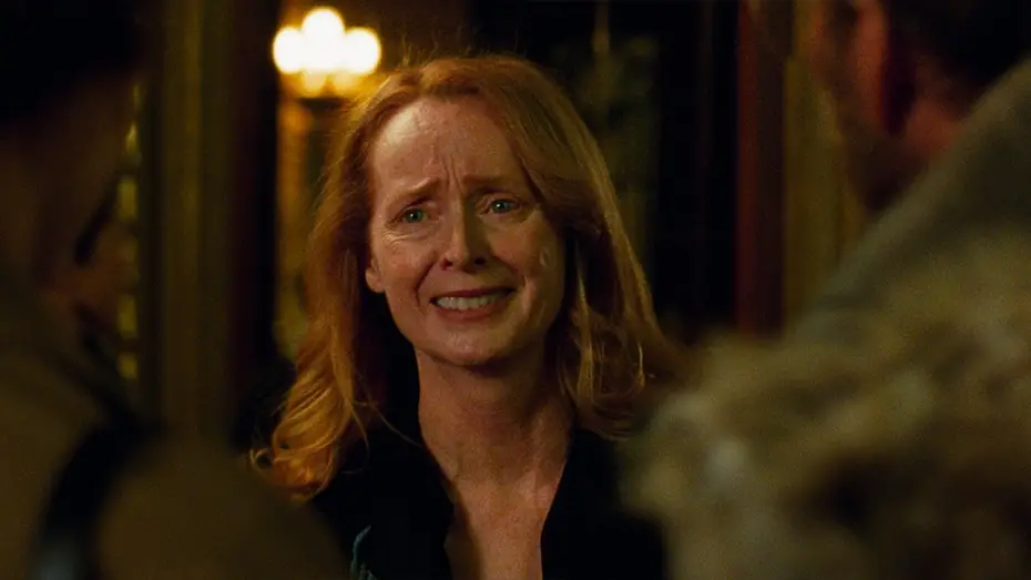 Видео к фильму Герой наших снов | He Runs Into His Ex With His Wife