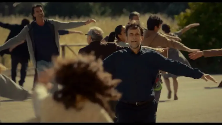 Видео к фильму A Brighter Tomorrow | LEPSZE JUTRO - słodko-włoska komedia z Jerzym Stuhrem wkr&oacute;tce w kinach!