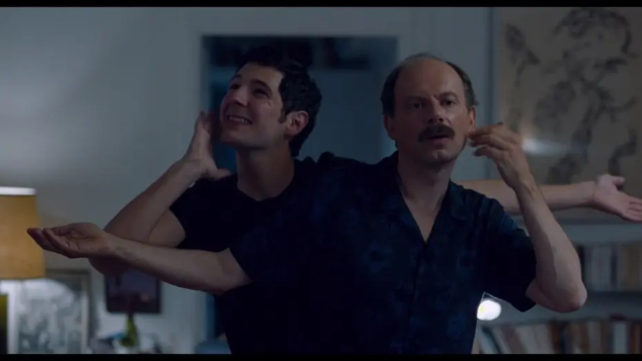 Видео к фильму Нравиться, любить и быстро бегать | Sorry Angel - Official US Trailer HD