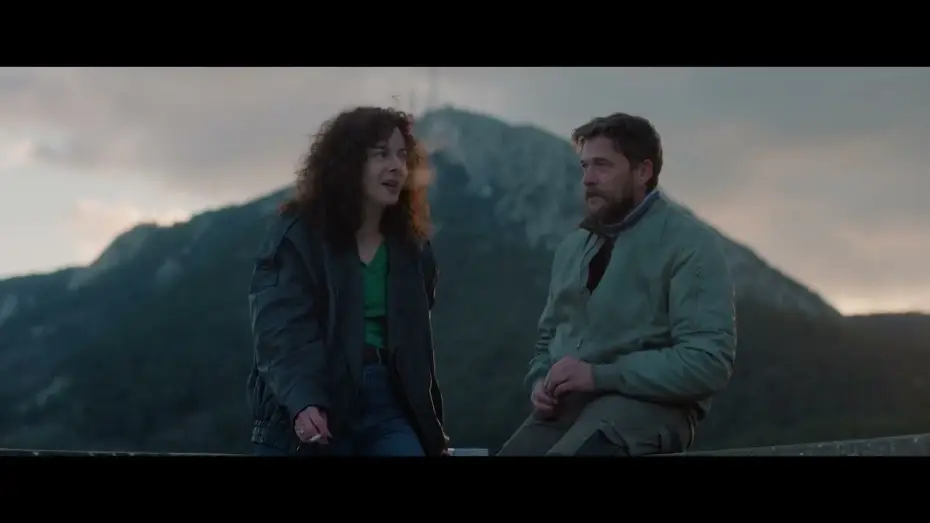 Видео к фильму &Mu;&pi;&iota;&tau;&sigma;&kappa;ό&mu;&pi;&epsilon;&rho; | &Mu;&pi;&iota;&tau;&sigma;&kappa;ό&mu;&pi;&epsilon;&rho; / Beachcomber - TRAILER TIFF