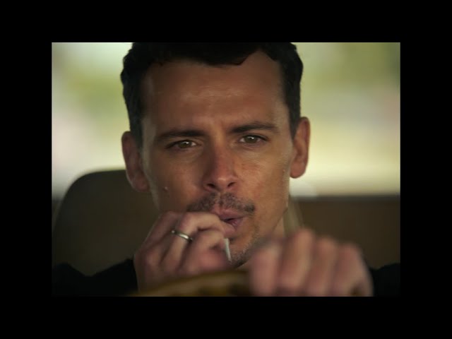 Видео к фильму Достаточно взрослый | "Good Boy" Official Clip