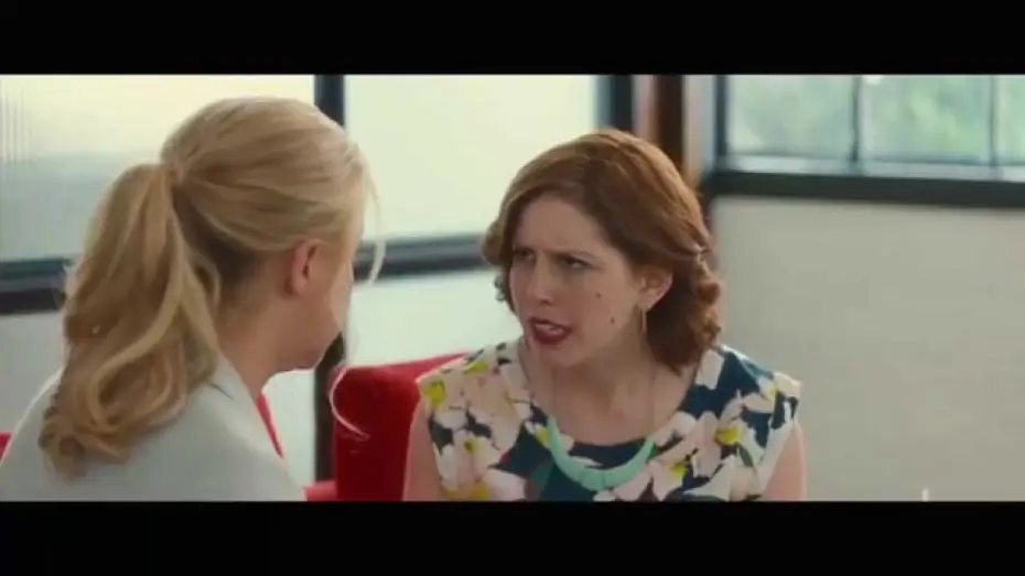 Видео к фильму Девушка без комплексов | Crazy Amy / Extrait "Amy et Nicki d&eacute;briefent" VF [Au cin&eacute;ma le 18 Novembre]