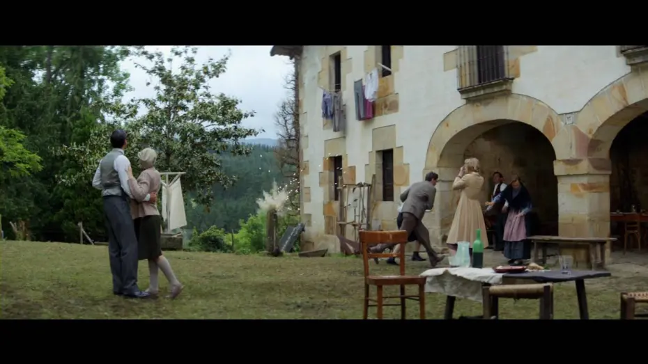 Видео к фильму Герника | Герника - Trailer