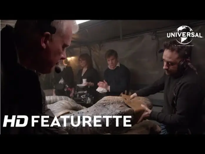 Видео к фильму Мир Юрского периода 2 | Jurassic World : Fallen Kingdom - Featurette "Neal Scanlan"