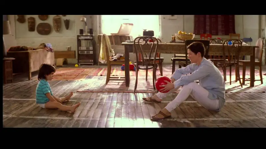 Видео к фильму Что-то не так с Кевином | Tilda Swinton discusses character from WE NEED TO TALK ABOUT KEVIN (2012)