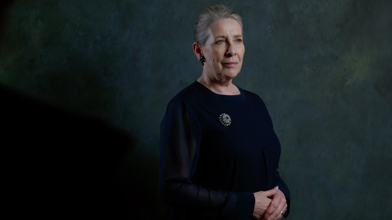 Видео к фильму Surprised by Oxford | Phyllis Logan Exclusive