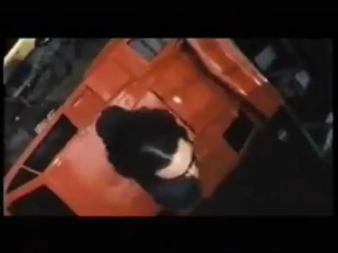 Видео к фильму Громобой | THUNDERBOLT (1995) Con Jackie Chan - Trailer cinematografico