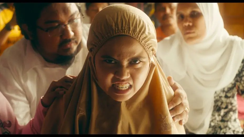 Видео к фильму Tiger Stripes | Official US Trailer [Subtitled]