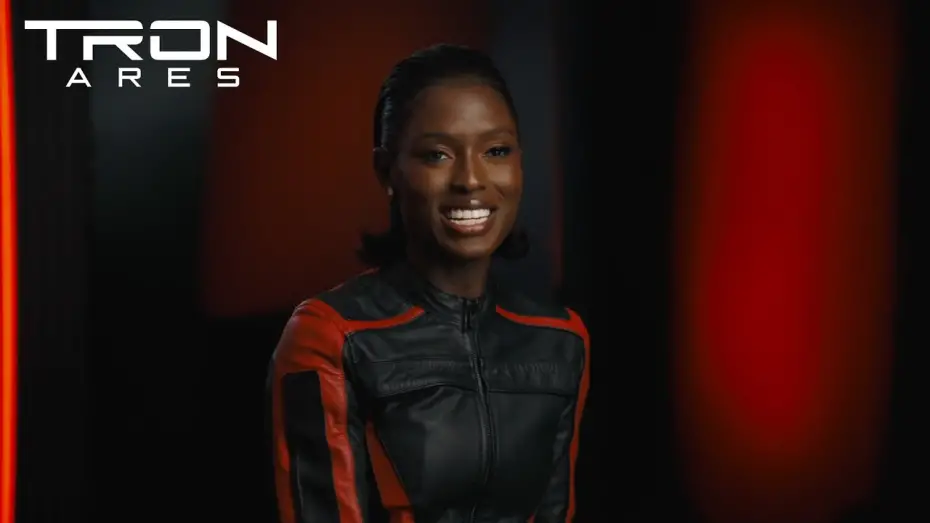 Видео к фильму Трон 3 | Training Athena