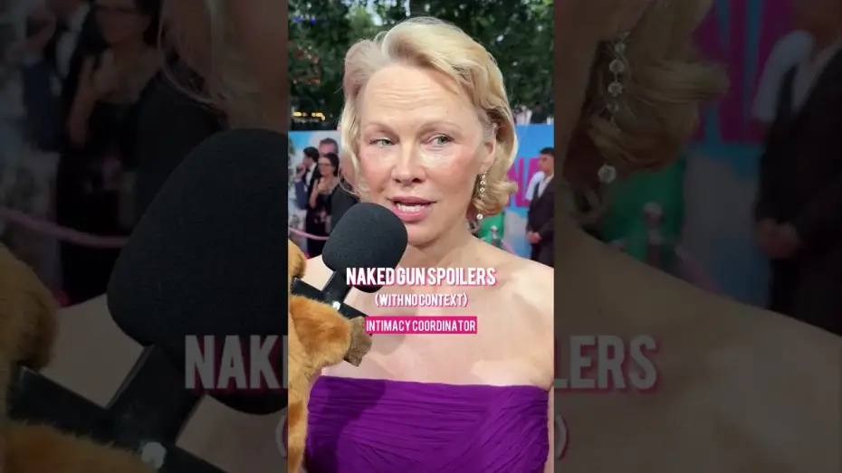 Видео к фильму Голый пистолет | No Context Spoilers