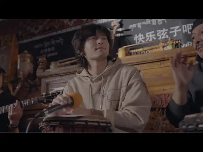 Видео к фильму August | 張哲瀚《八月》| 《未完成的旅行》