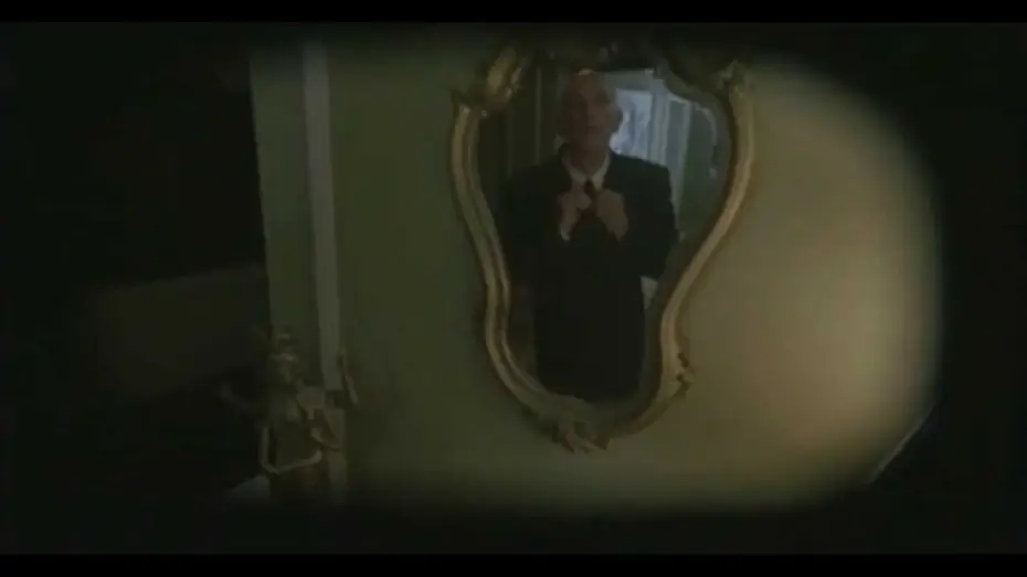 Видео к фильму Быть Джоном Малковичем | Being John Malkovich (Trailer Deutsch/German) - John Cusack, Cameron Diaz, Catherine Keener