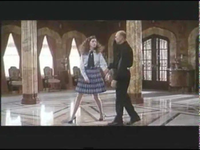 Видео к фильму Как стать принцессой | Princesse malgr&eacute; elle