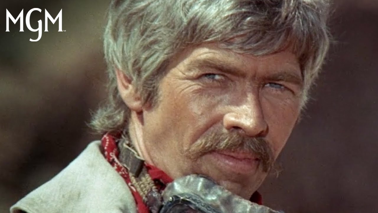 Видео к фильму За пригоршню динамита | A FISTFUL OF DYNAMITE [Duck, You Sucker!] (1972) | James Coburn Scene | MGM