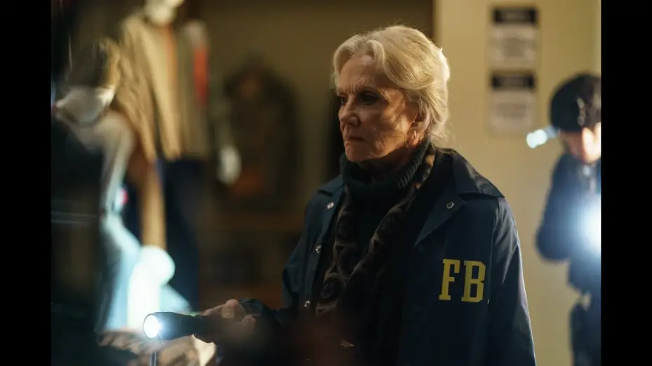 Видео к фильму Trap | UK Spot