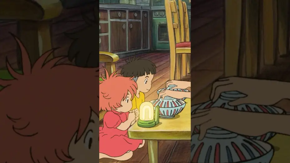 Видео к фильму Рыбка Поньо на утёсе | Clip: Ponyo and Sosuke get a dinner surprise